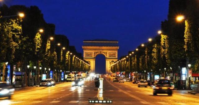 Appartement Cozy: 10/15 Min Des Champs Elysee Сартрувиль Экстерьер фото