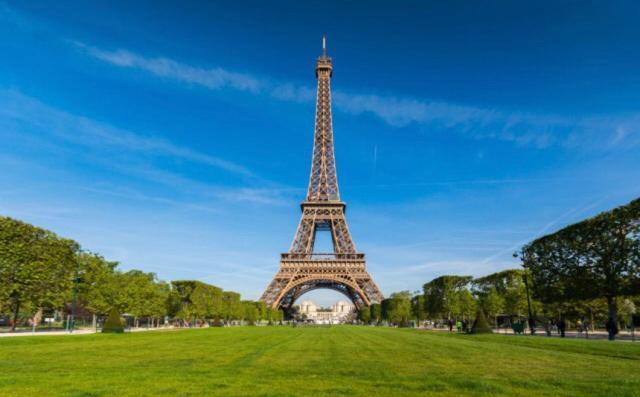 Appartement Cozy: 10/15 Min Des Champs Elysee Сартрувиль Экстерьер фото