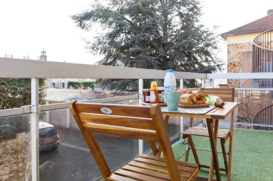 Appartement Cozy: 10/15 Min Des Champs Elysee Сартрувиль Экстерьер фото