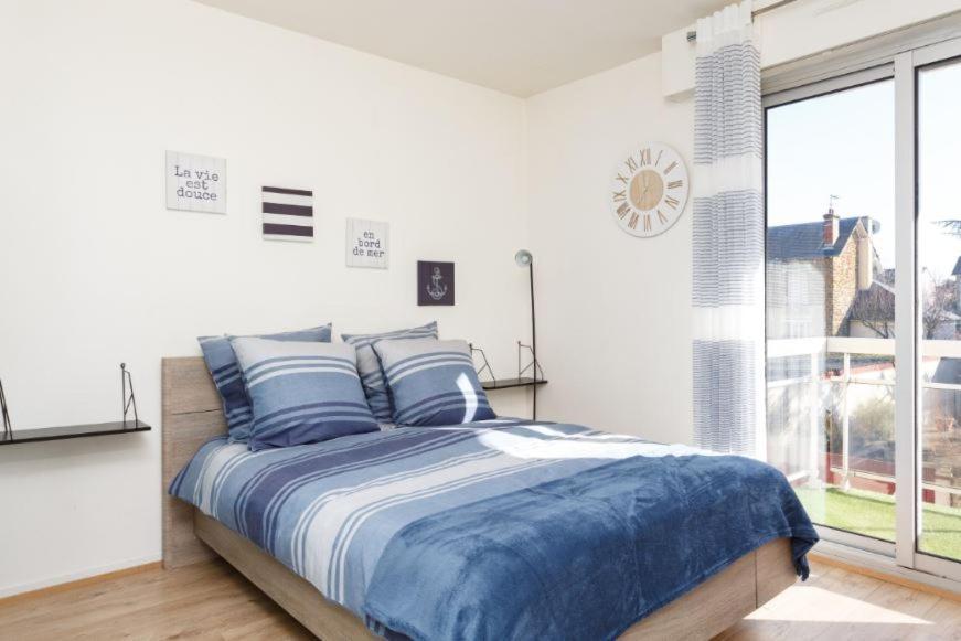 Appartement Cozy: 10/15 Min Des Champs Elysee Сартрувиль Экстерьер фото